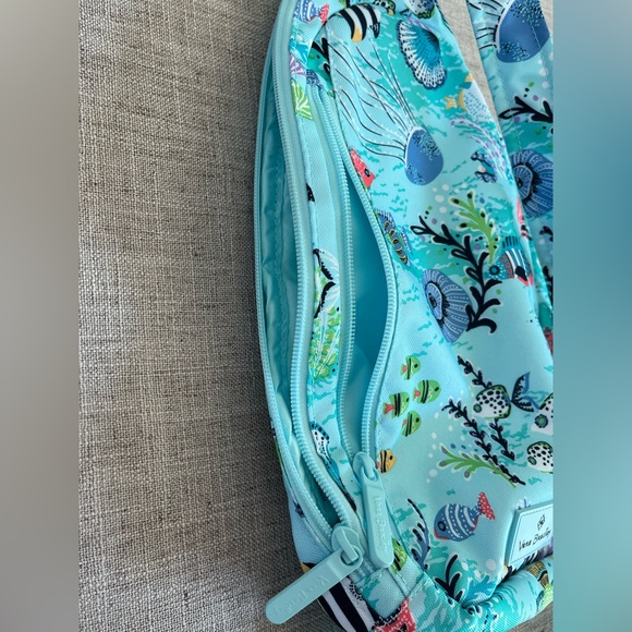VERA BRADLEY ESSENTIAL SLING BACKPACK BAG ANTILLES TREASURE FISH Sea Ocean Aqua - Picture 10 of 16